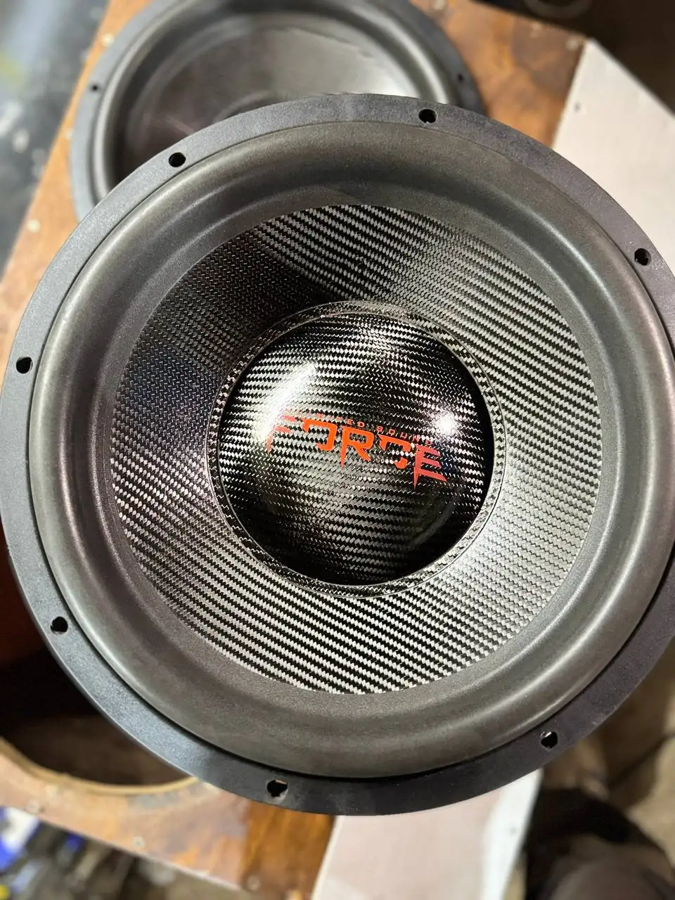 Продам 2 сабвуфера Dynamic State Force SW40D1 - Автозвук (Авто) в Киров