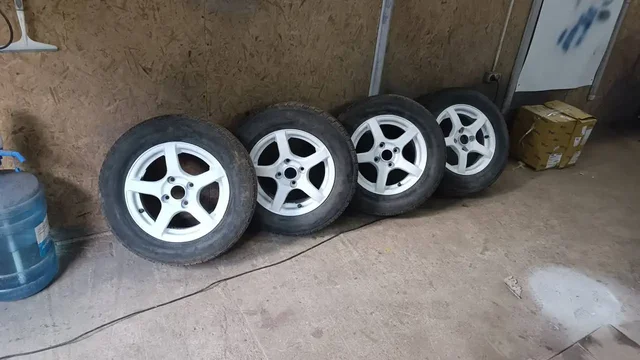 Продам литые диски R13 - Шины и диски в Неизвестно