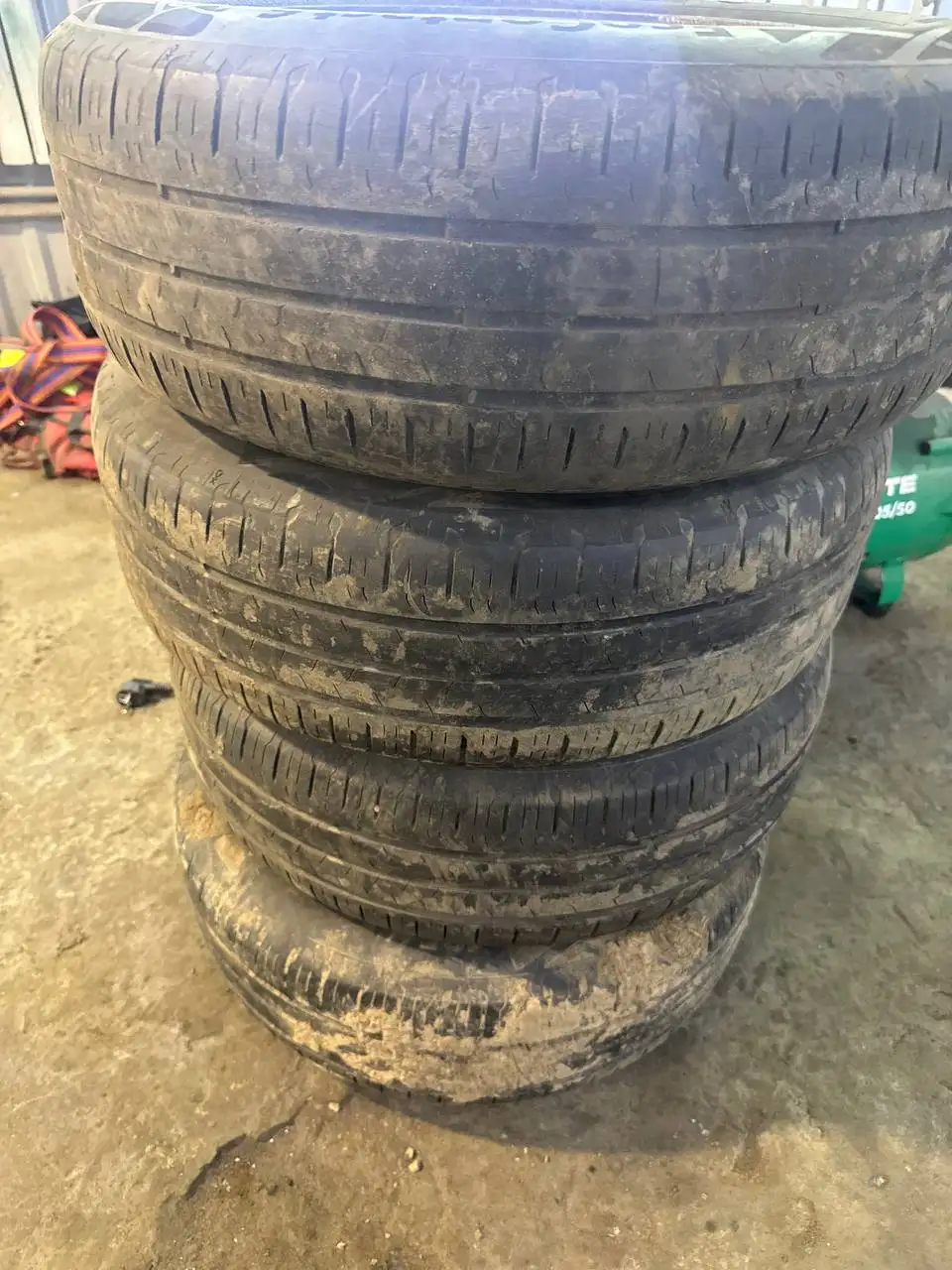 Продам комплект колес на дисках 5/112 на VW/Audi - Колёса (Авто) в Киров