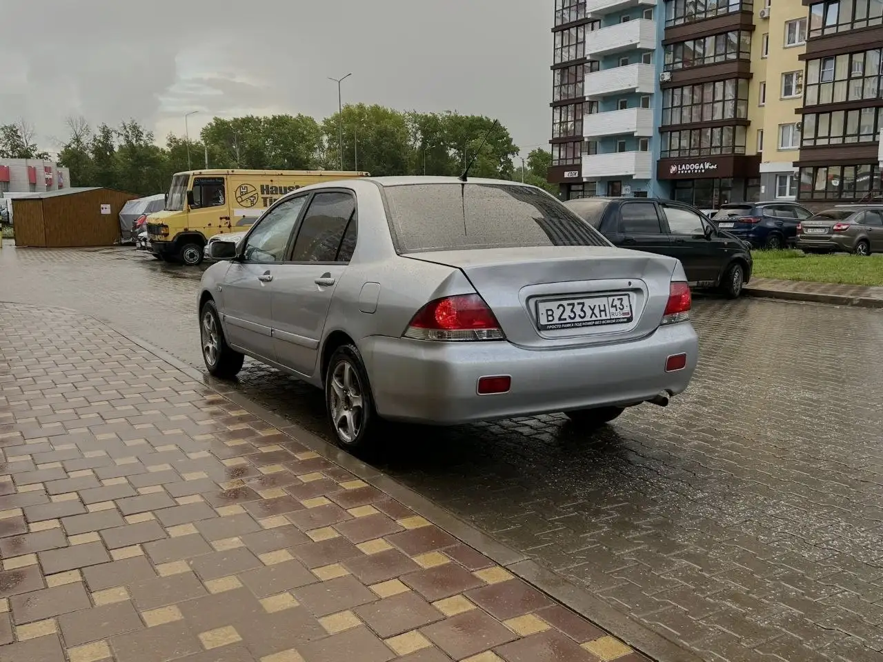 Mitsubishi Lancer IX 1.6 AT 2004 - Легковые автомобили (Авто) в Киров