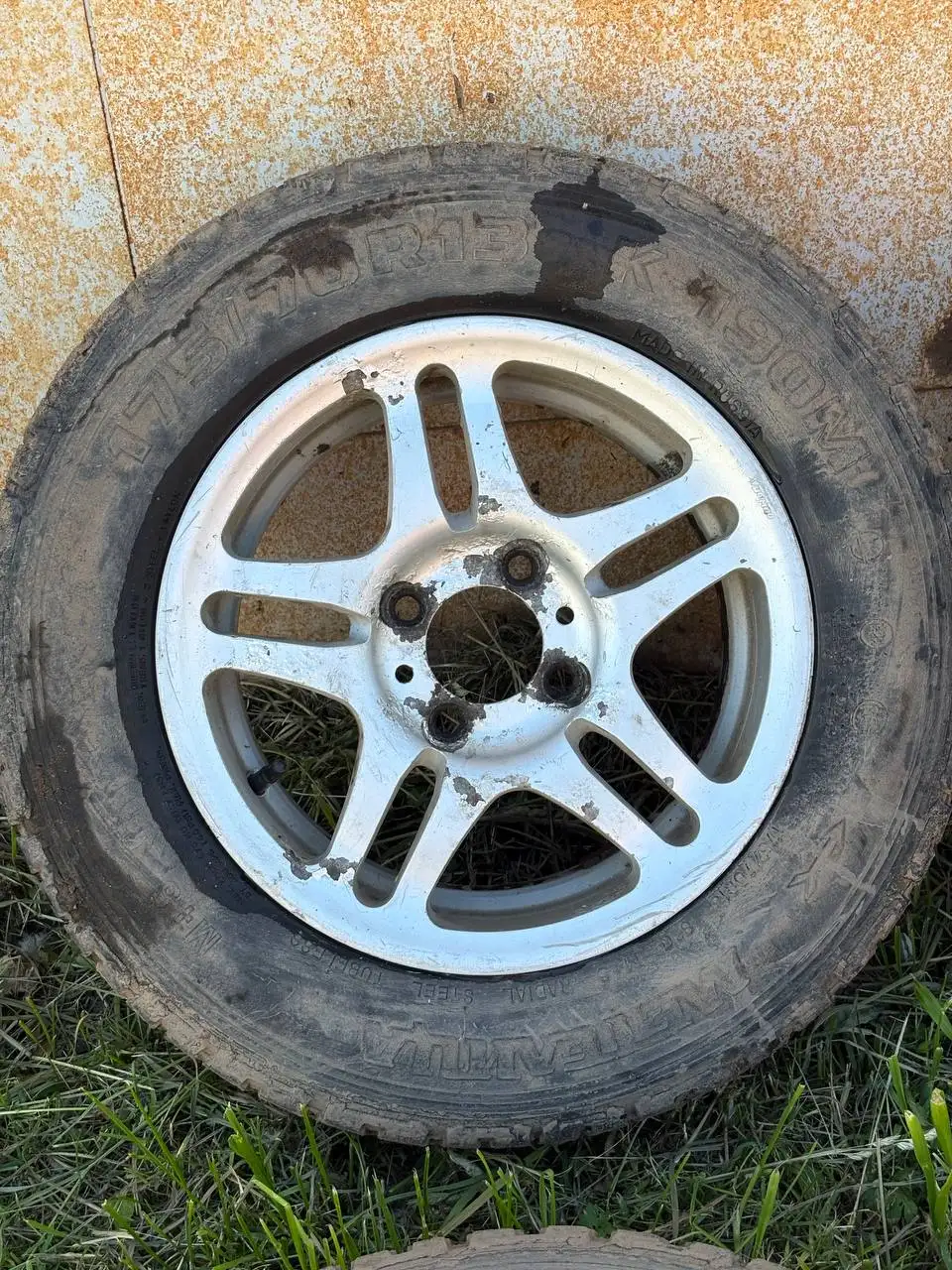 Колеса R13 175/70 зима на выкид - Шины и диски (Авто) в Киров