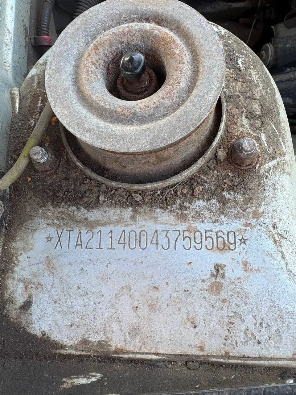 Продажа ВАЗ 2114 2004 - Запчасти и автосервис (Авто) в Киров