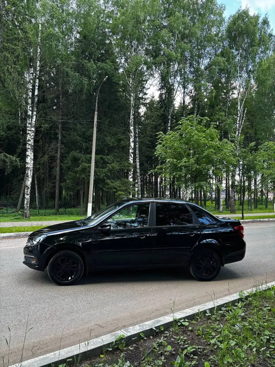 Лада Гранта 2021 - Легковые автомобили (Авто) в Киров