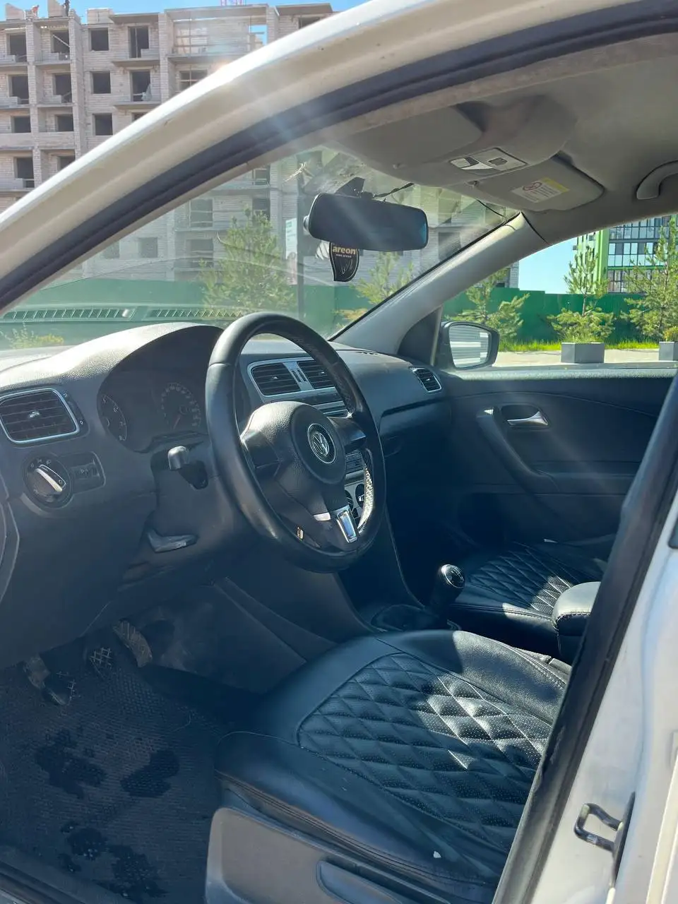 Volkswagen Polo 2013 года - Легковые автомобили (Авто) в Киров