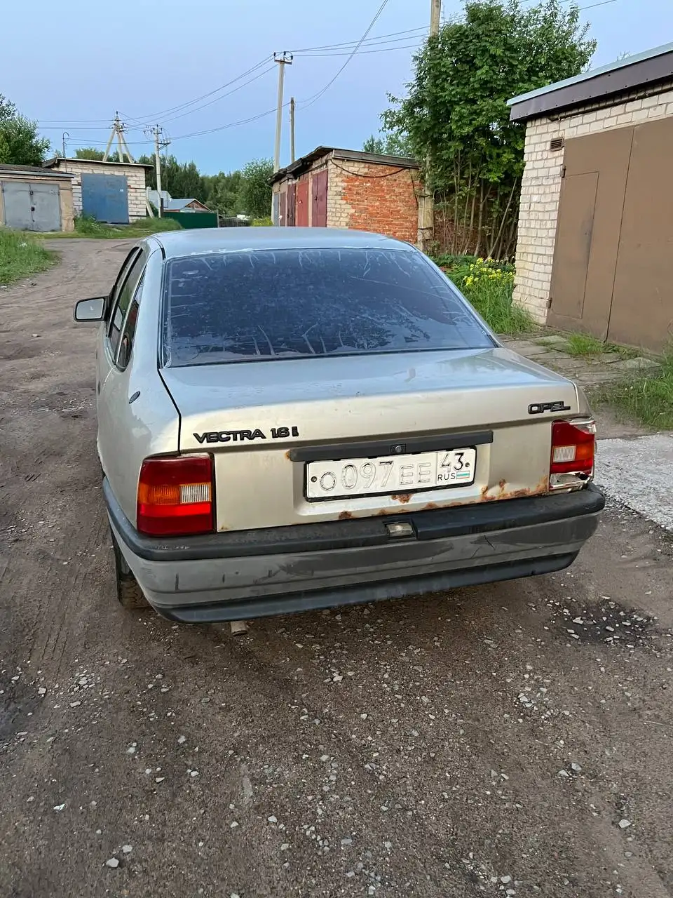 Продам Опель - Авто в Киров