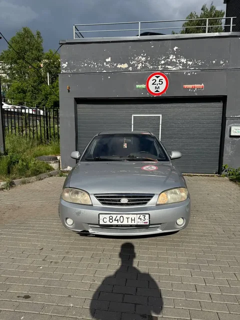 Kia Spectra 1.6 - Легковые автомобили в Киров