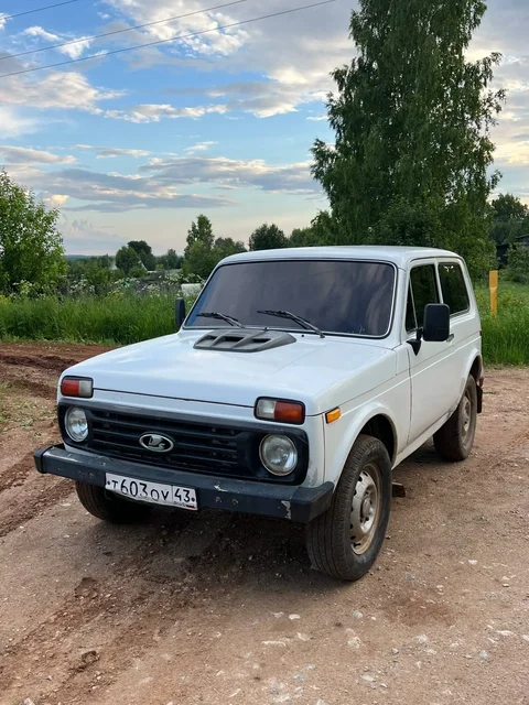 Продам Ниву 1988 года - Коробка передач в Киров