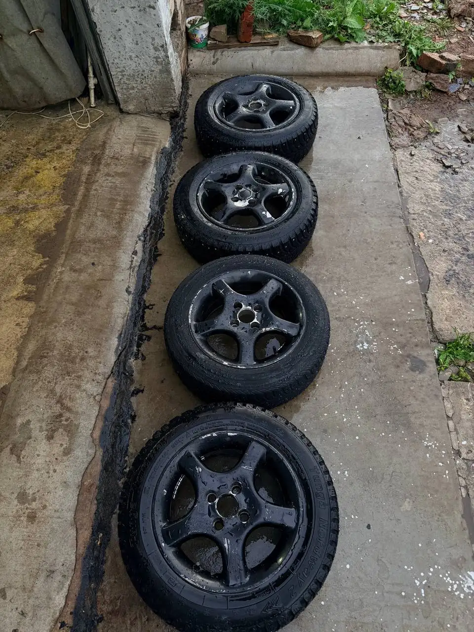 20" колёса с резиной зима 1 сезон - Колёса и шины (Авто) в Киров