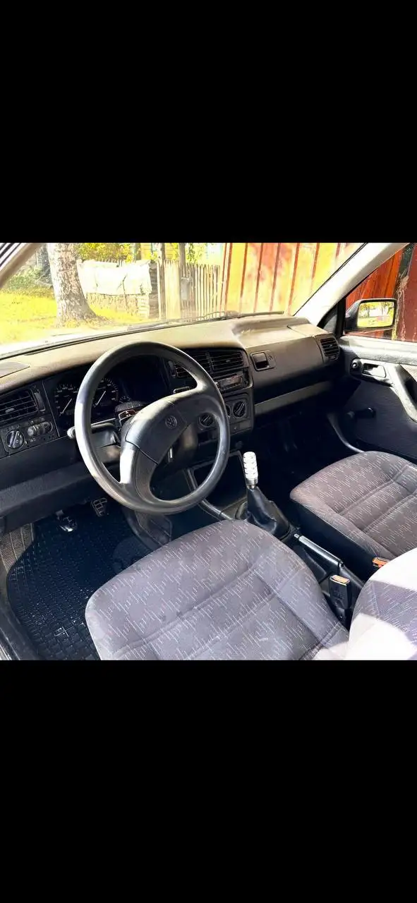 Volkswagen Golf 3, 1991 г. - Легковые автомобили (Авто) в Киров