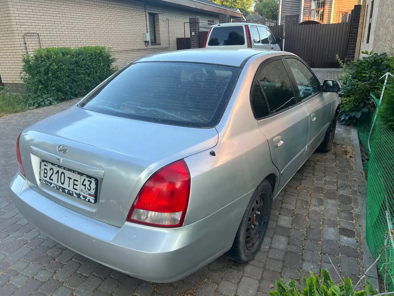 Hyundai Elantra 2001 2л автомат - Легковые автомобили (Авто) в Киров