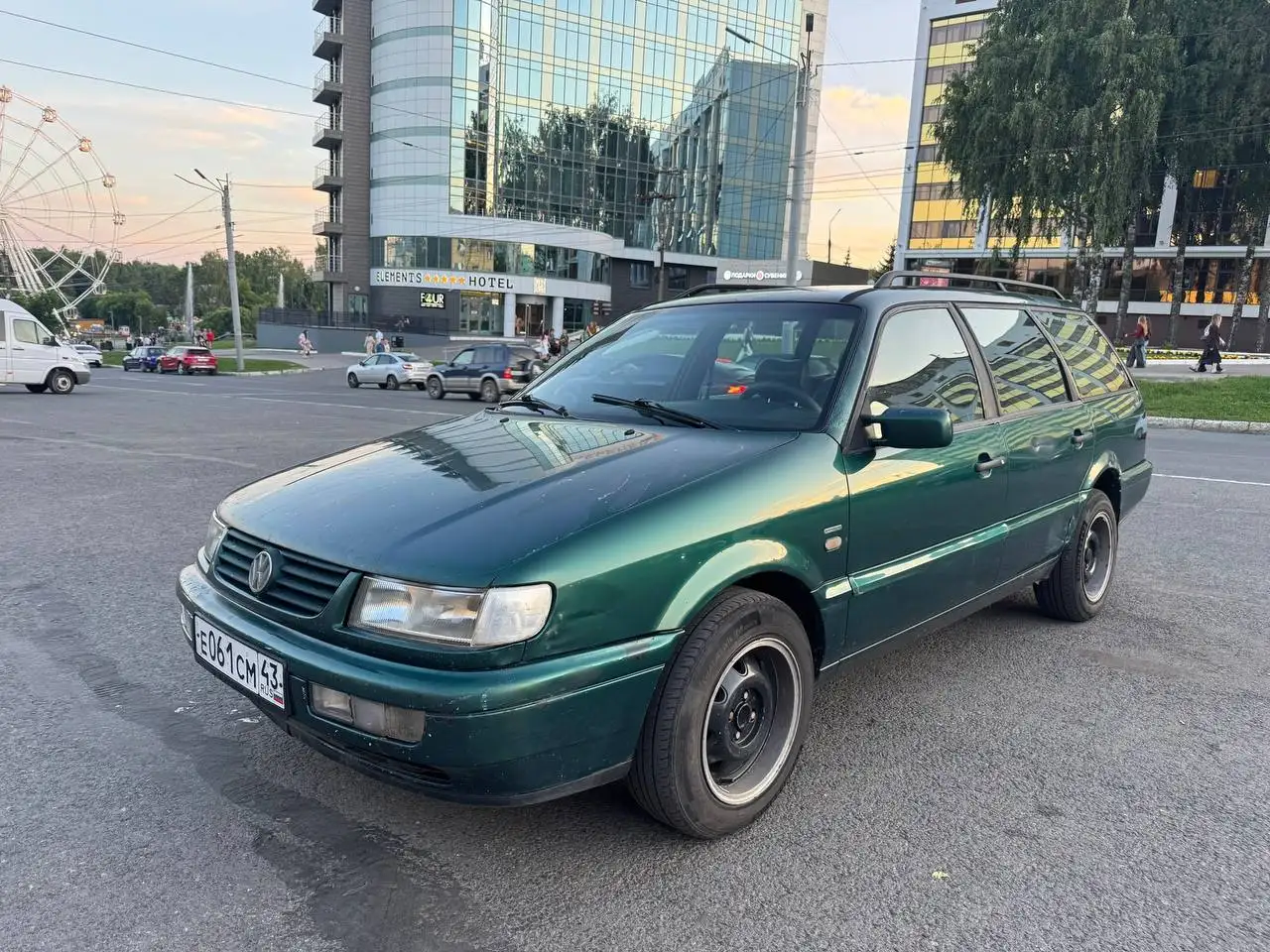 Продам мотор 1.8 гур кондей - Двигатели и запчасти (Авто) в Киров