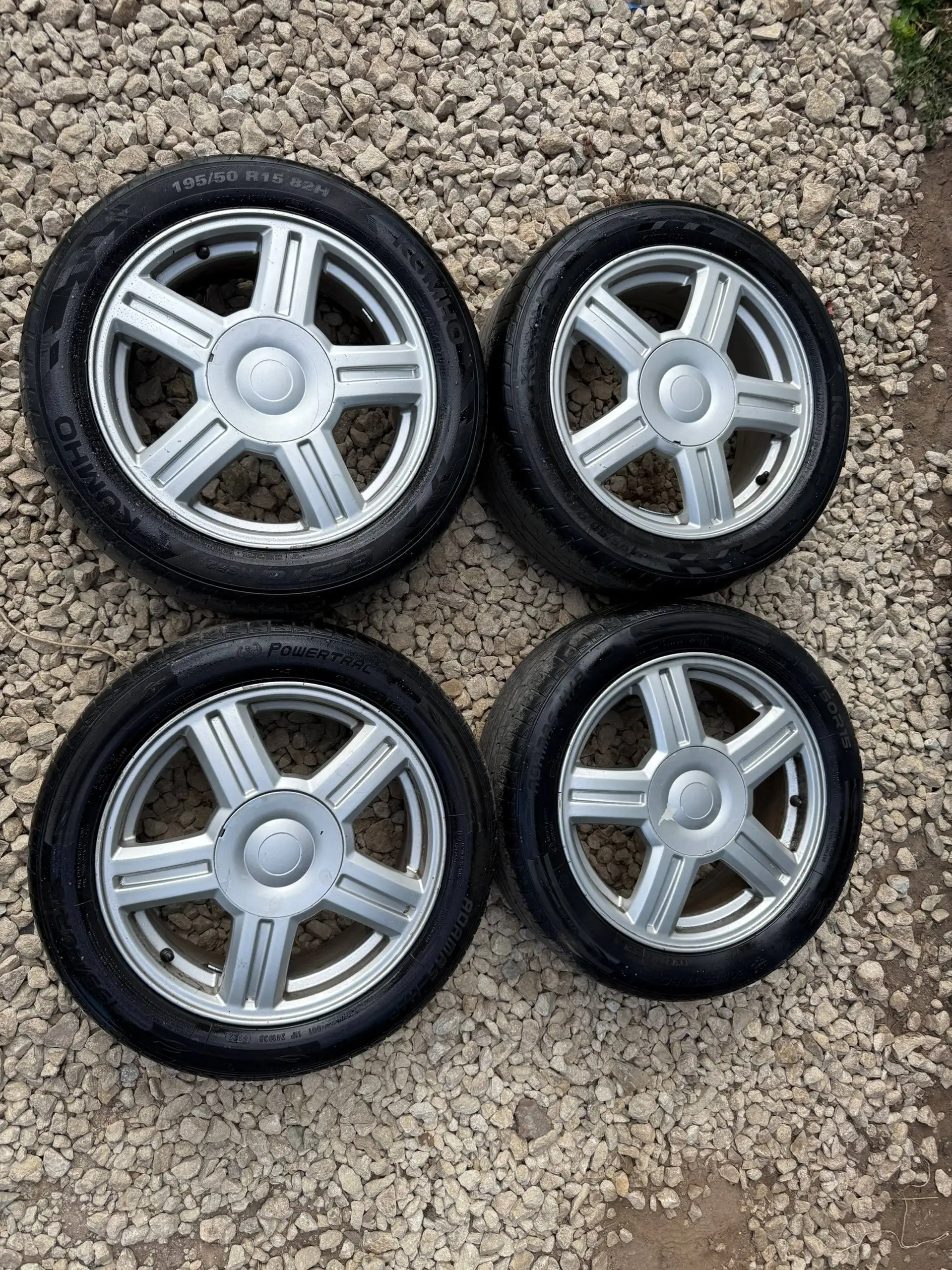 Продам комплект торусов R15 195/50 - Диски (Запчасти) в Киров
