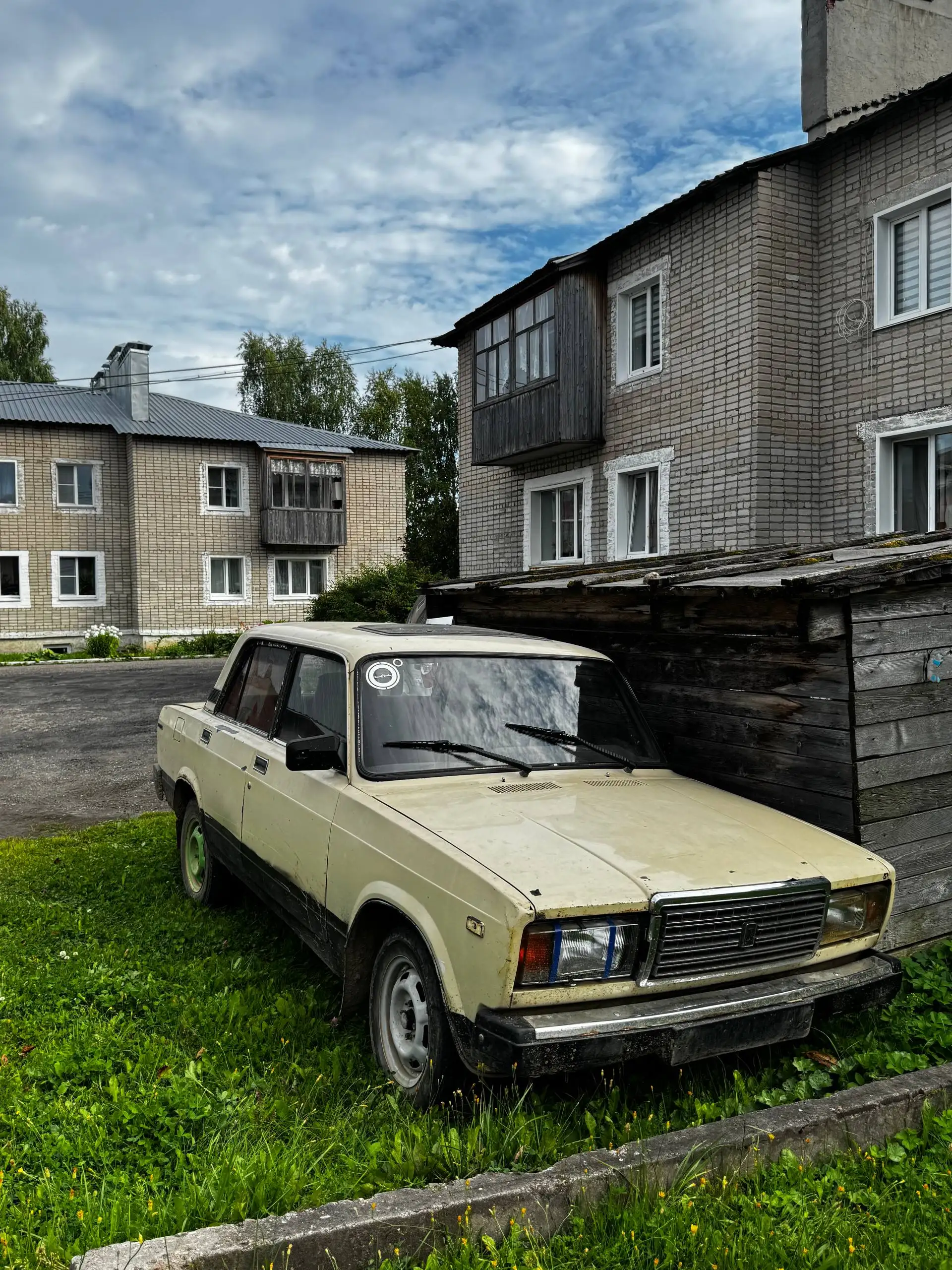 Два автомобиля ВАЗ 2107 в комплекте с документами - Легковые автомобили (Авто) в Мураши