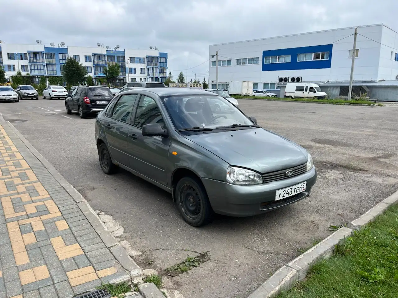 Lada Kalina 1, собственник - Авто в Киров