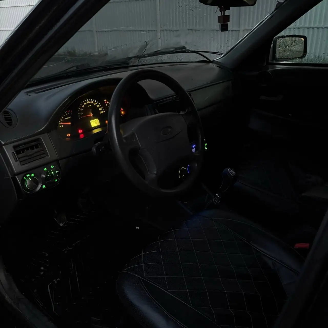 Автомобиль за 97 000 рублей (обмен/торг) - Легковые автомобили (Авто) в Киров