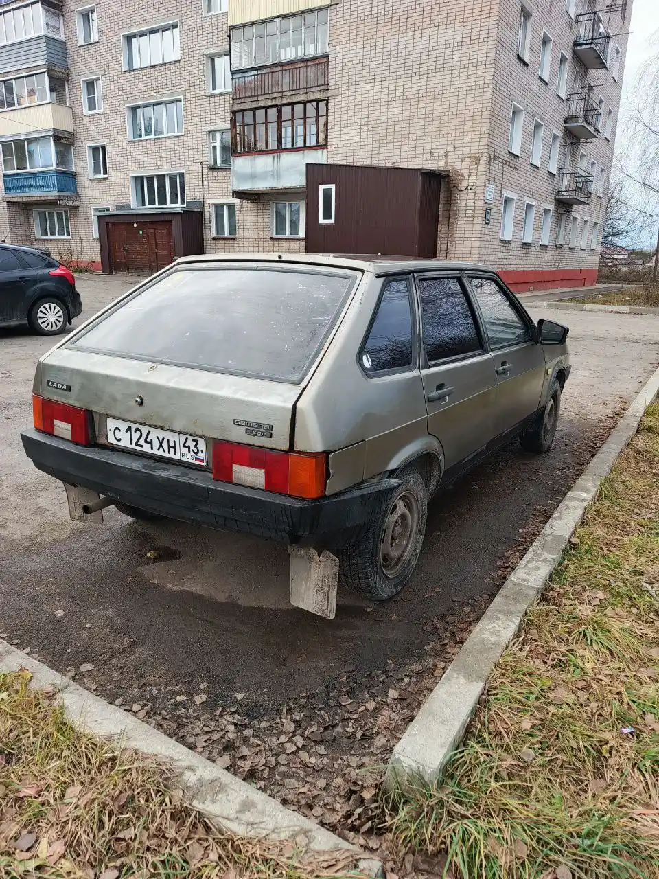 ВАЗ 2109 карбюратор 2001 года