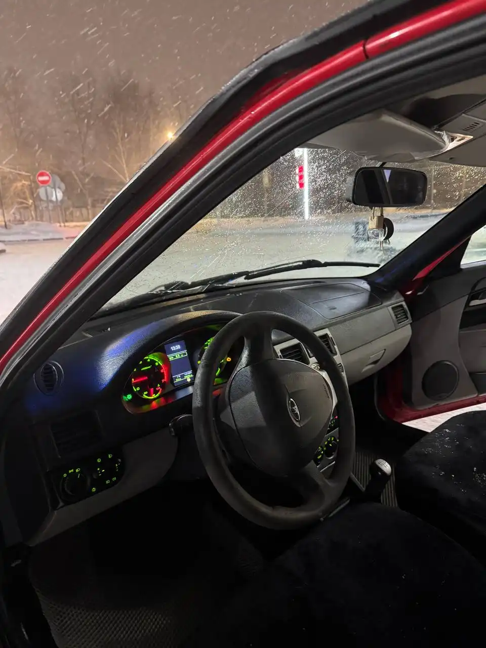 Продам Lada Priora 2012 года КУПЕ люкс