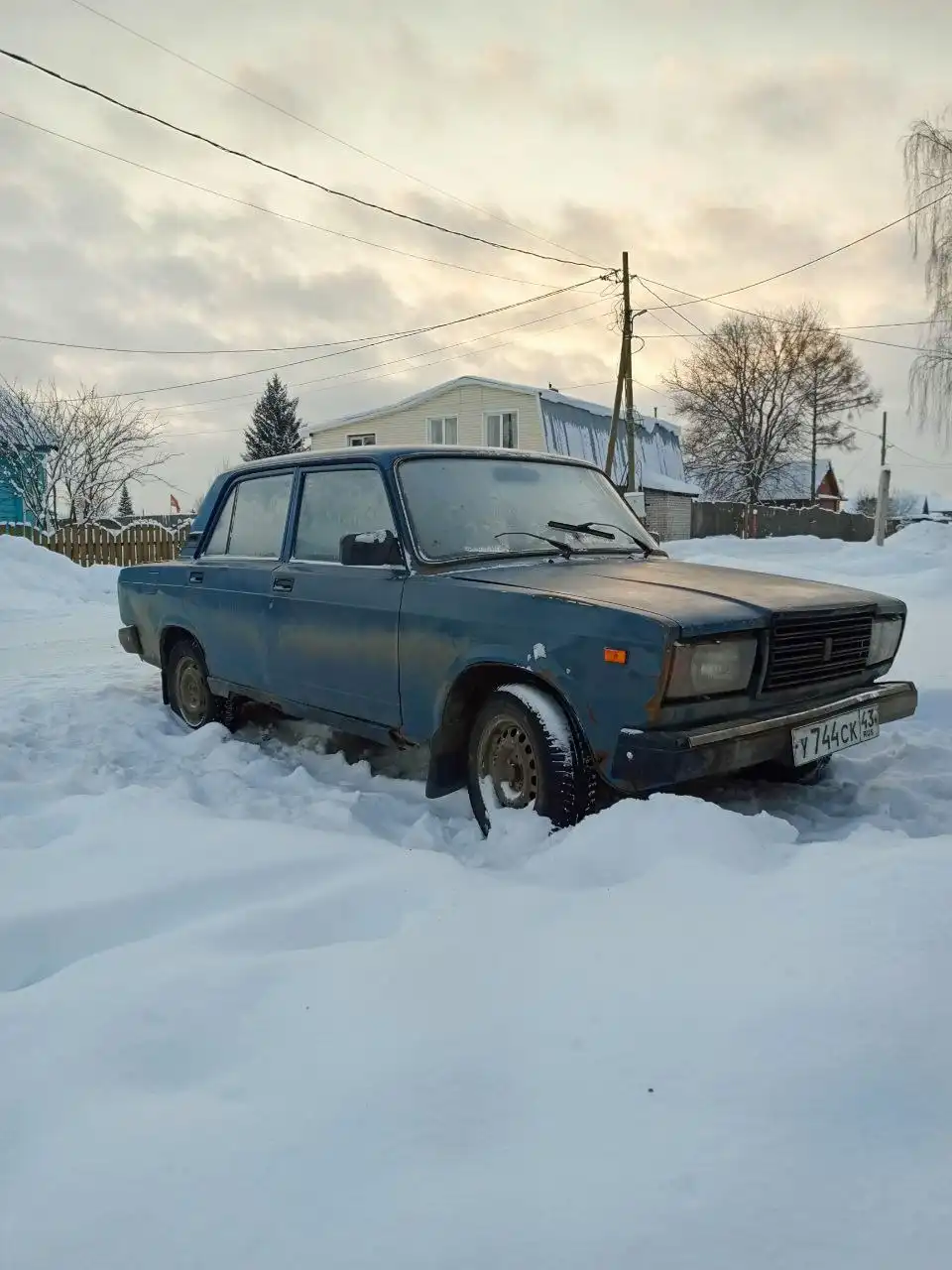 Продажа ВАЗ 2107 и 2007 с неисправным кузовом