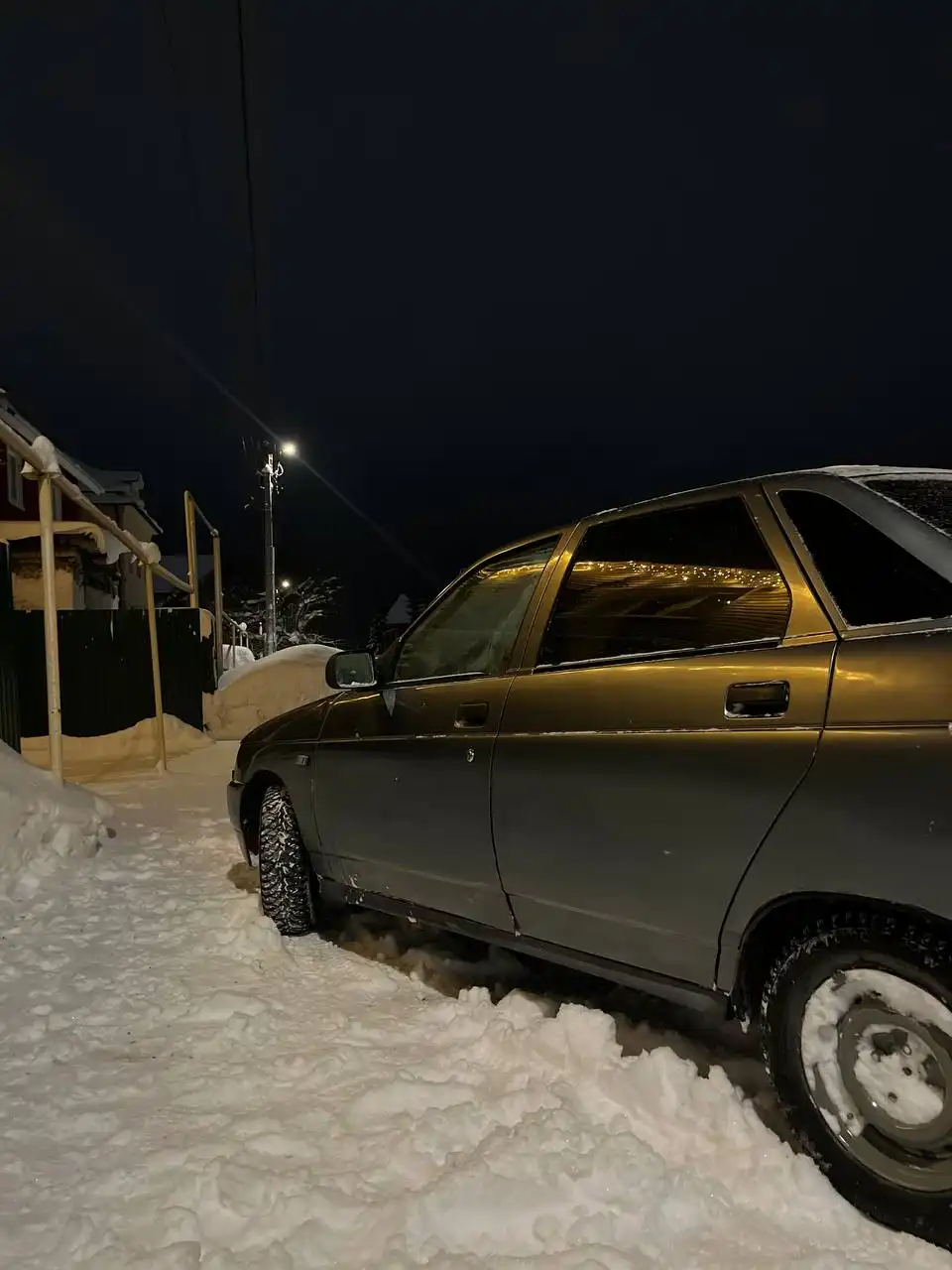 Продам ВАЗ 2110 инжектор 8 клапанов