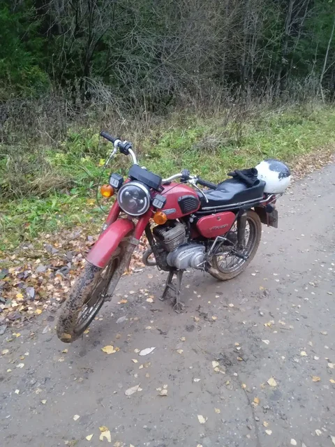 Продажа мотоцикла Минск с документами старого образца - Шины и диски в Киров