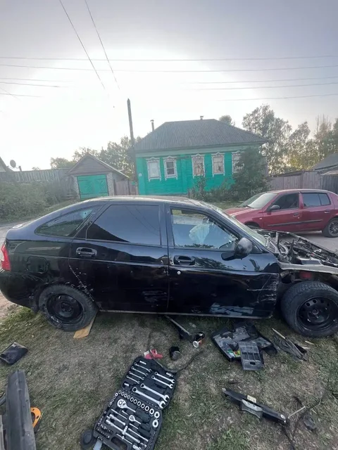 Автомобили в разборе - Шины и диски в Киров