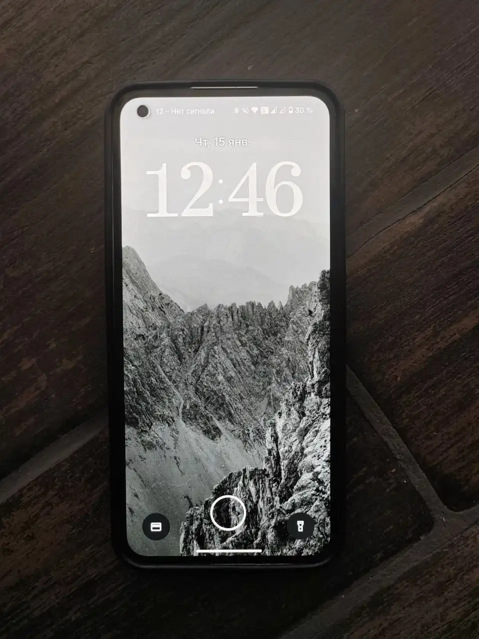 Nothing Phone 1 12/256 ГБ с повреждениями - Смартфоны (Электроника) в Киров