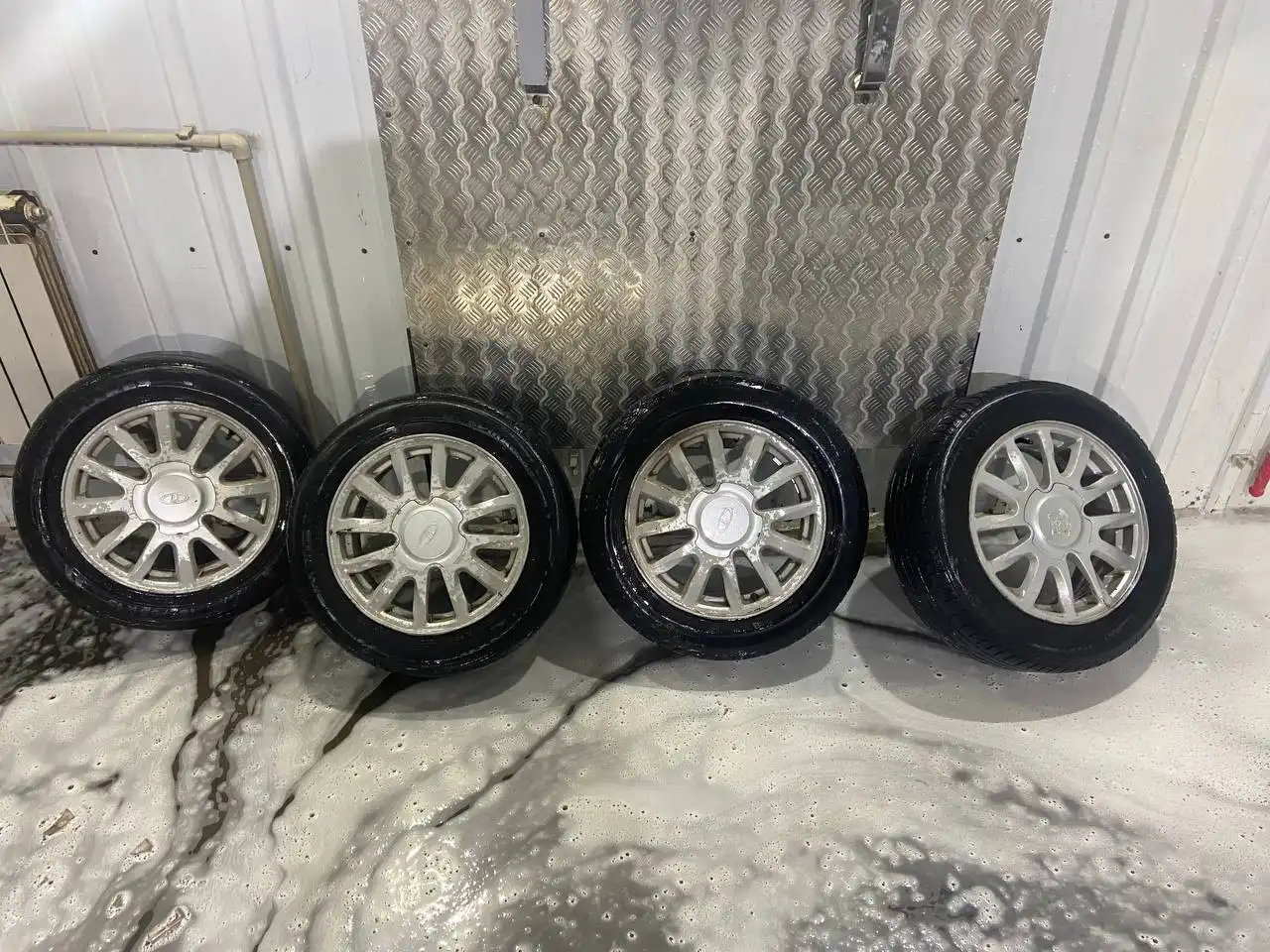 Продам диски Гранта люкс R15 - Запчасти (Авто) в Киров