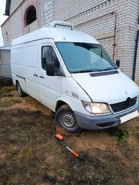 Mercedes-Benz Sprinter 2013