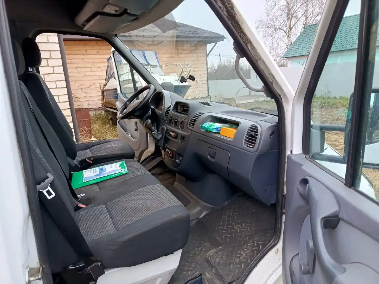 Mercedes-Benz Sprinter 2013