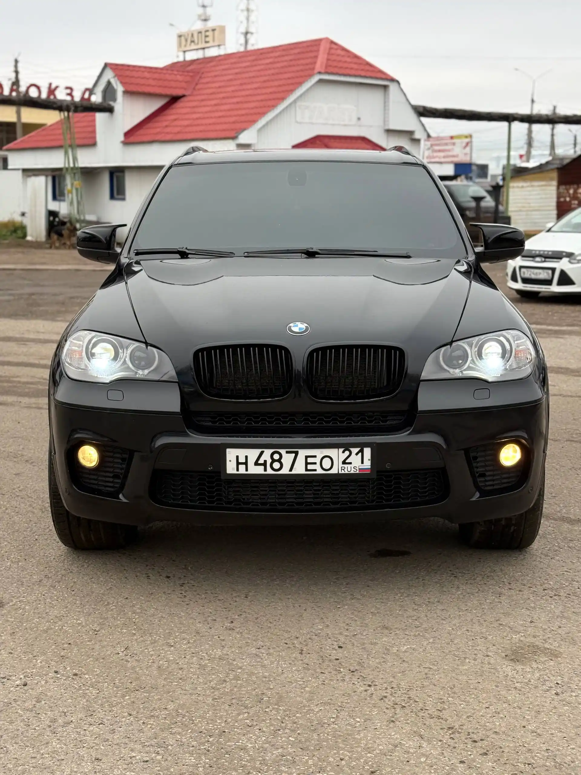 BMW X5 2012 года