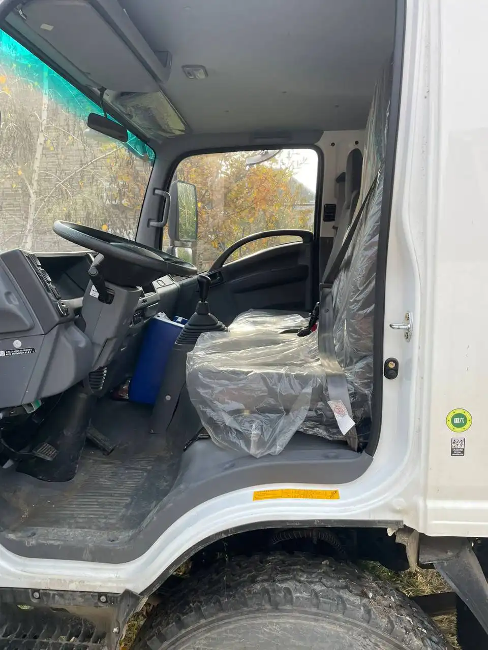 Isuzu Elf 2024 года