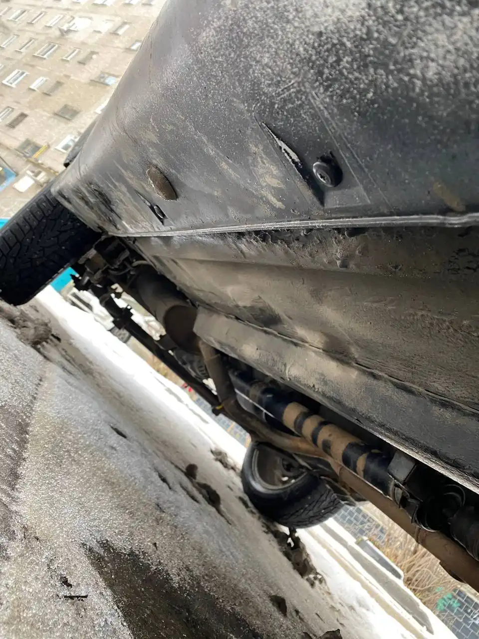 Автомобиль 1998 года 125 лс