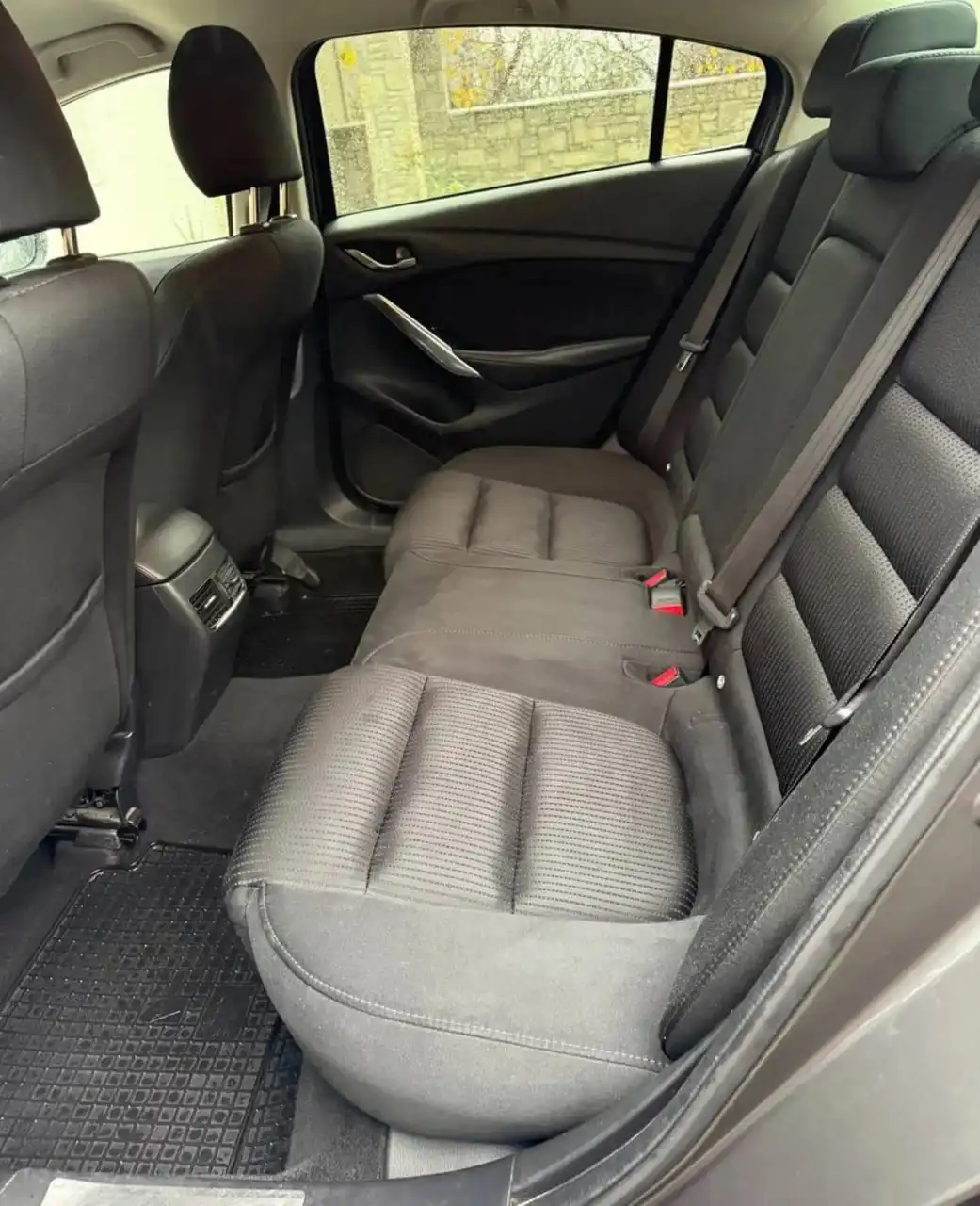 Mazda 6 2017 года, бензин 2.0 л, автомат