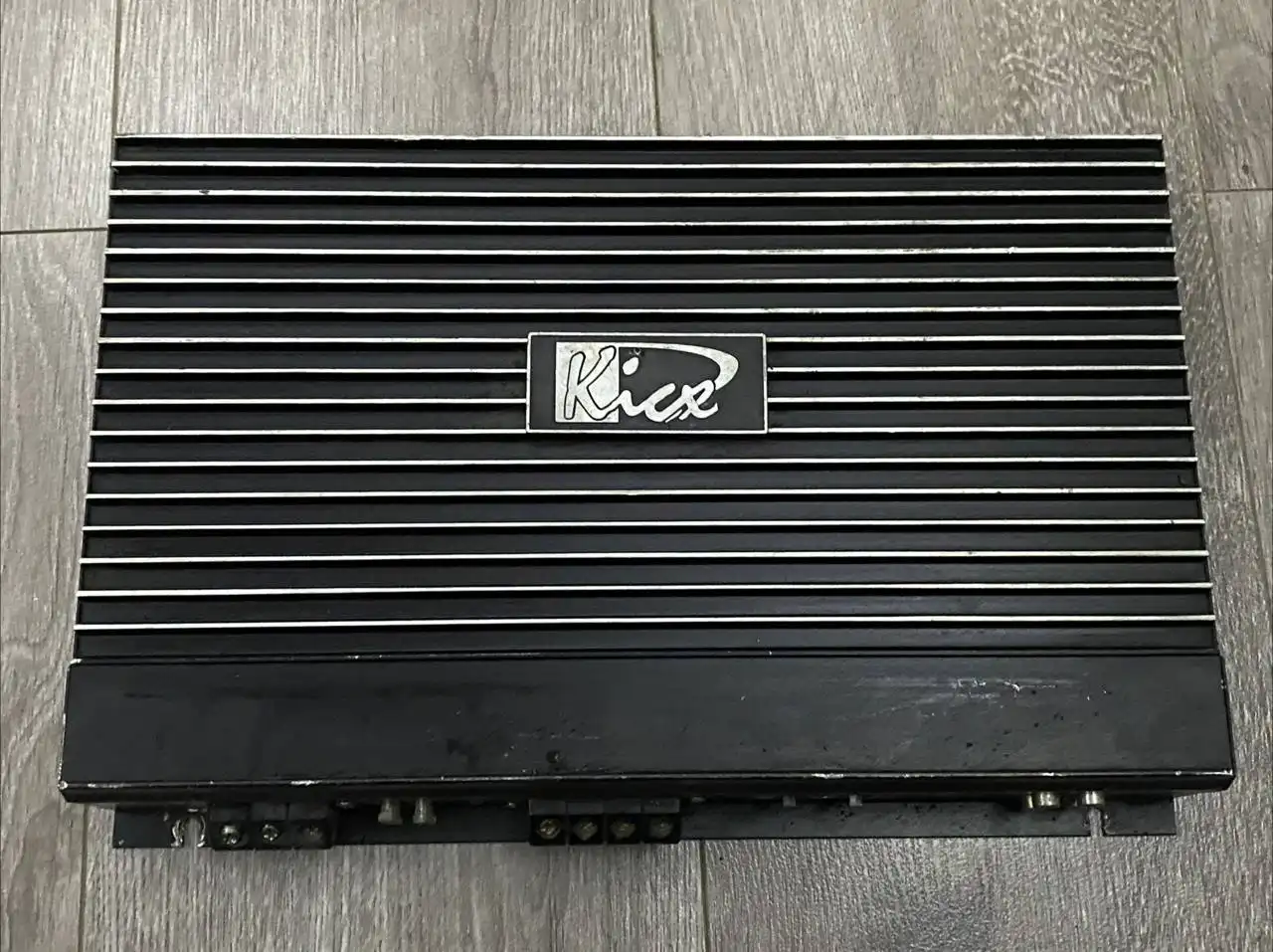 Продам нерабочий усилитель