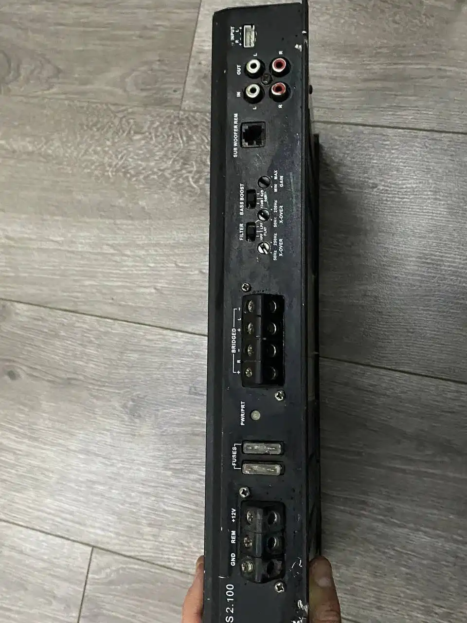 Продам нерабочий усилитель