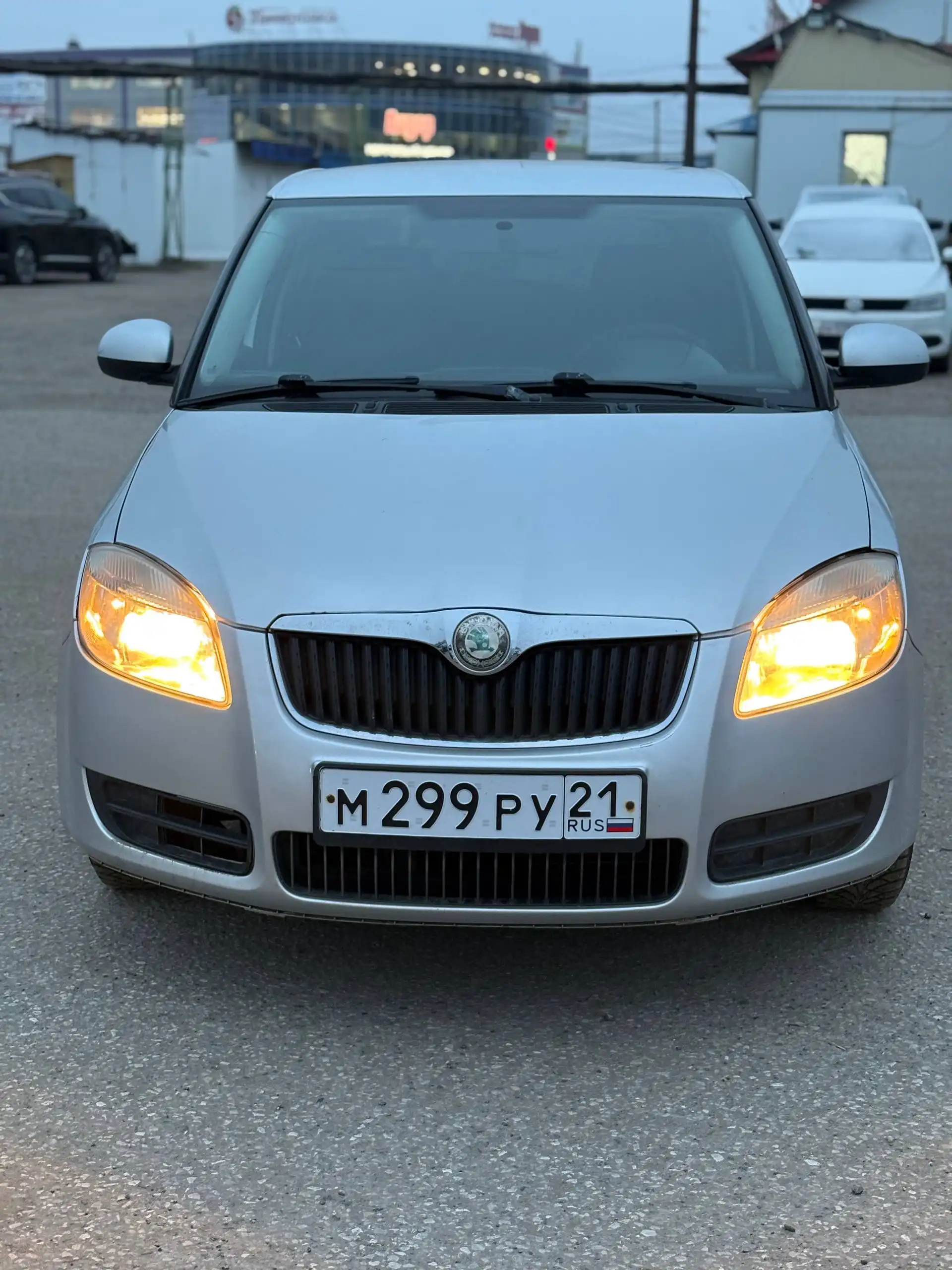 Skoda Fabia 2011 года в отличном состоянии