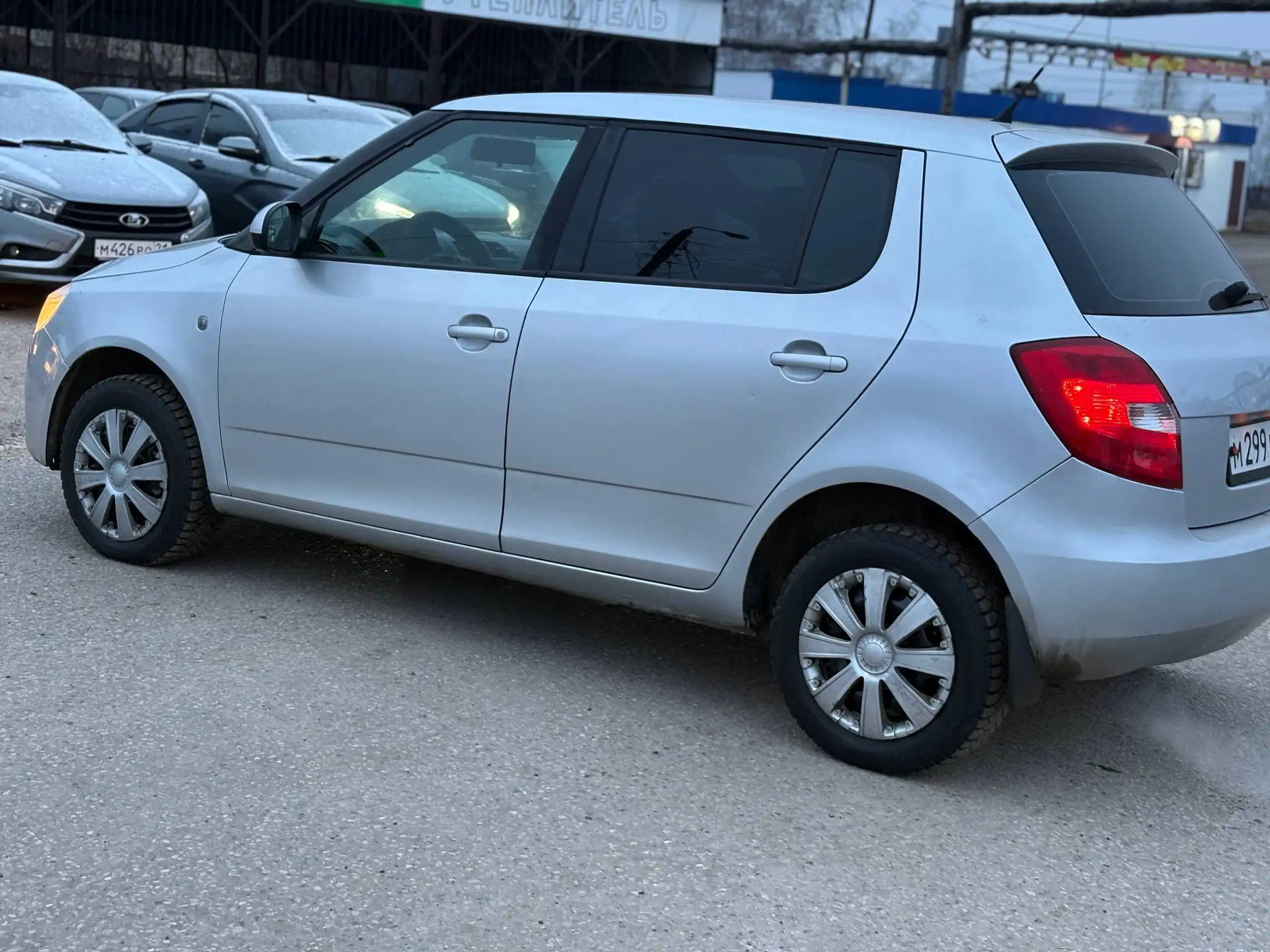 Skoda Fabia 2011 года в отличном состоянии