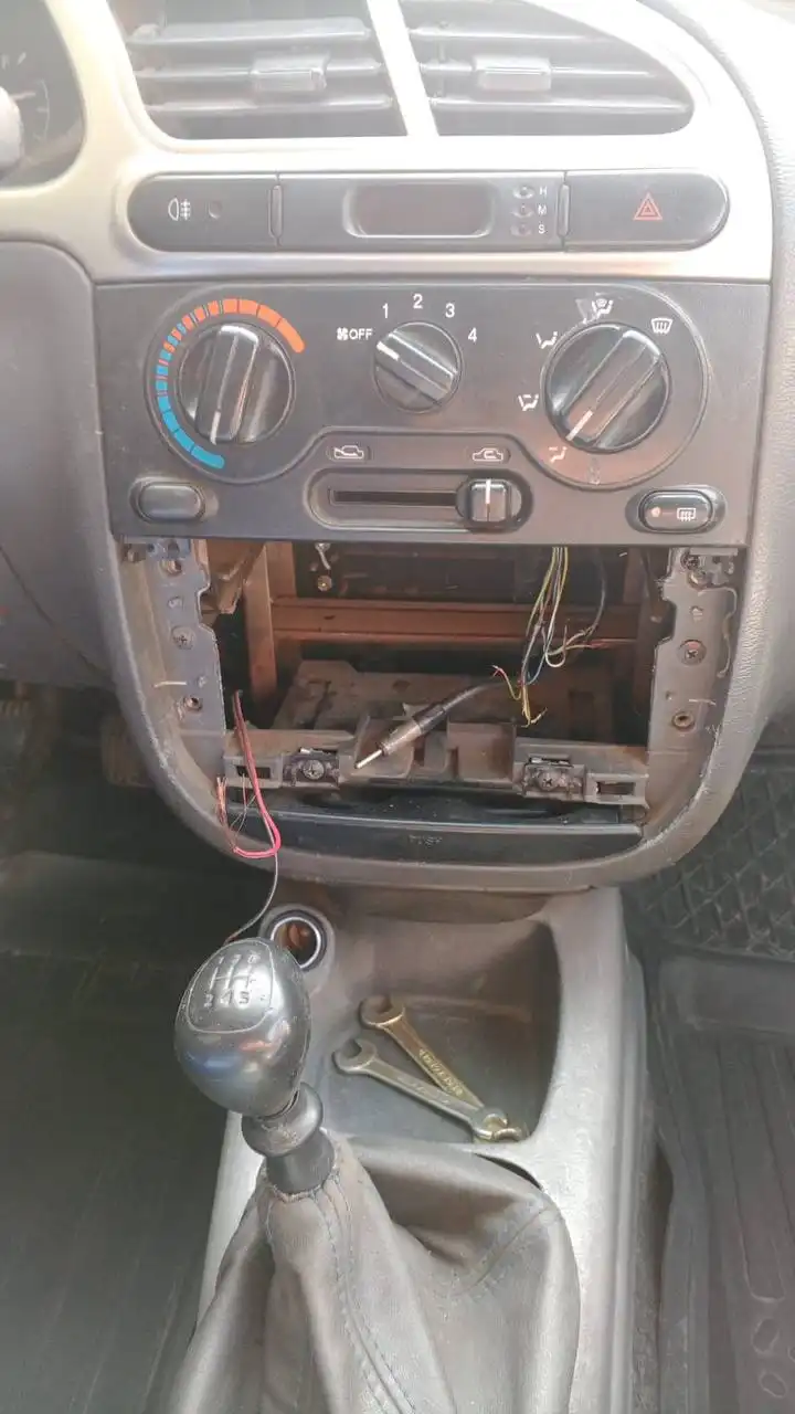 Продажа автомобиля 2008 года с неисправностями