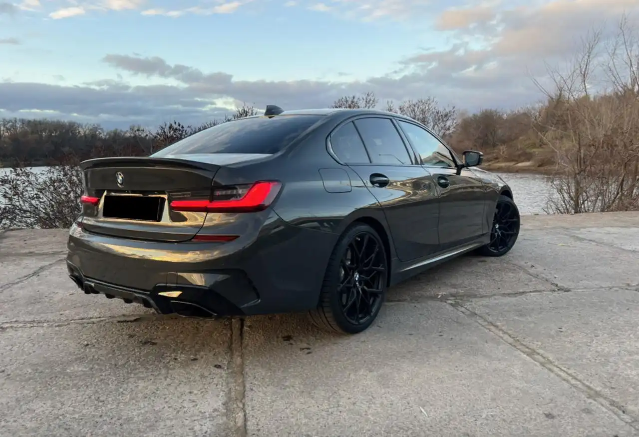 Автомобиль BMW M340 полный привод