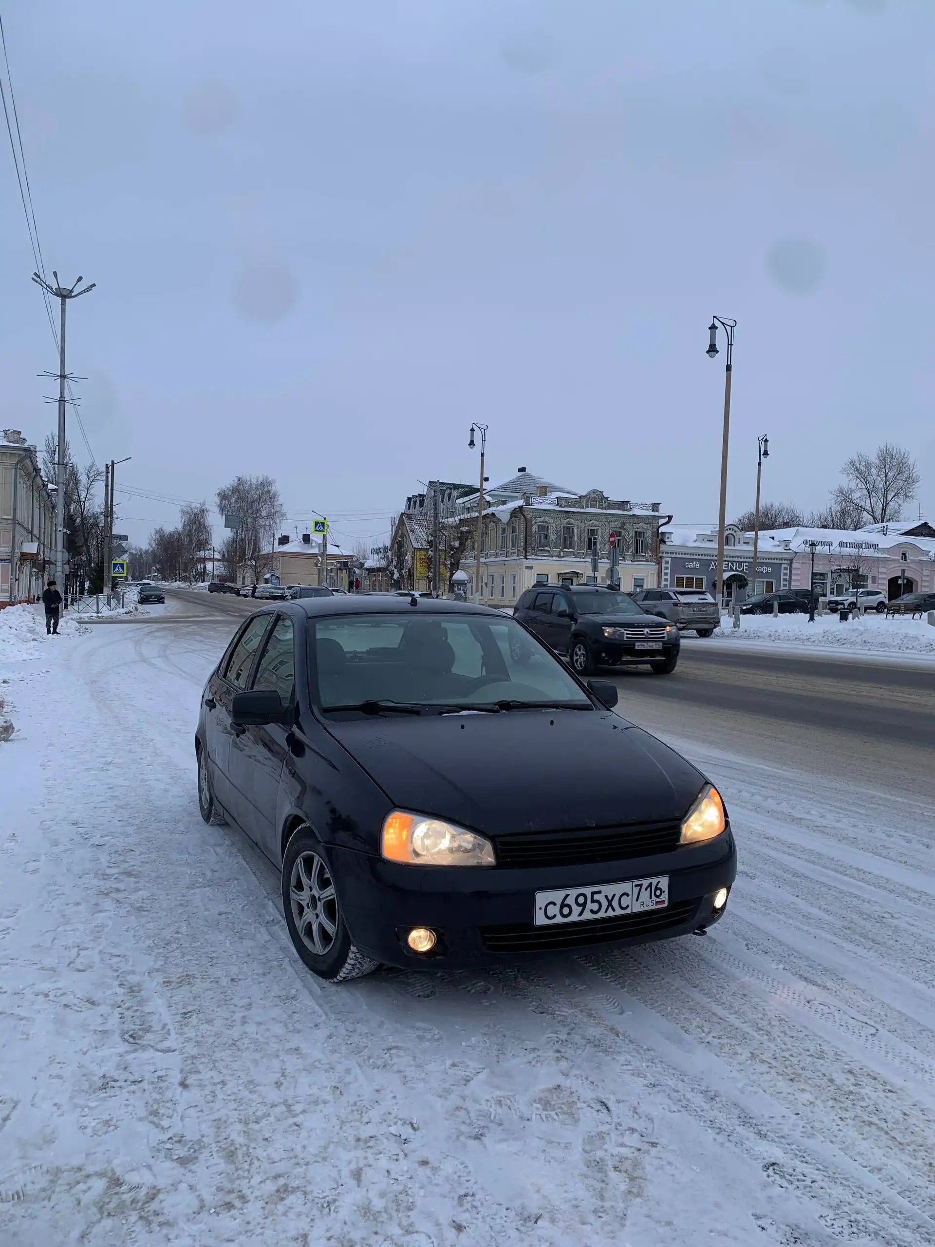 Продается автомобиль Lada Kalina 2008 года