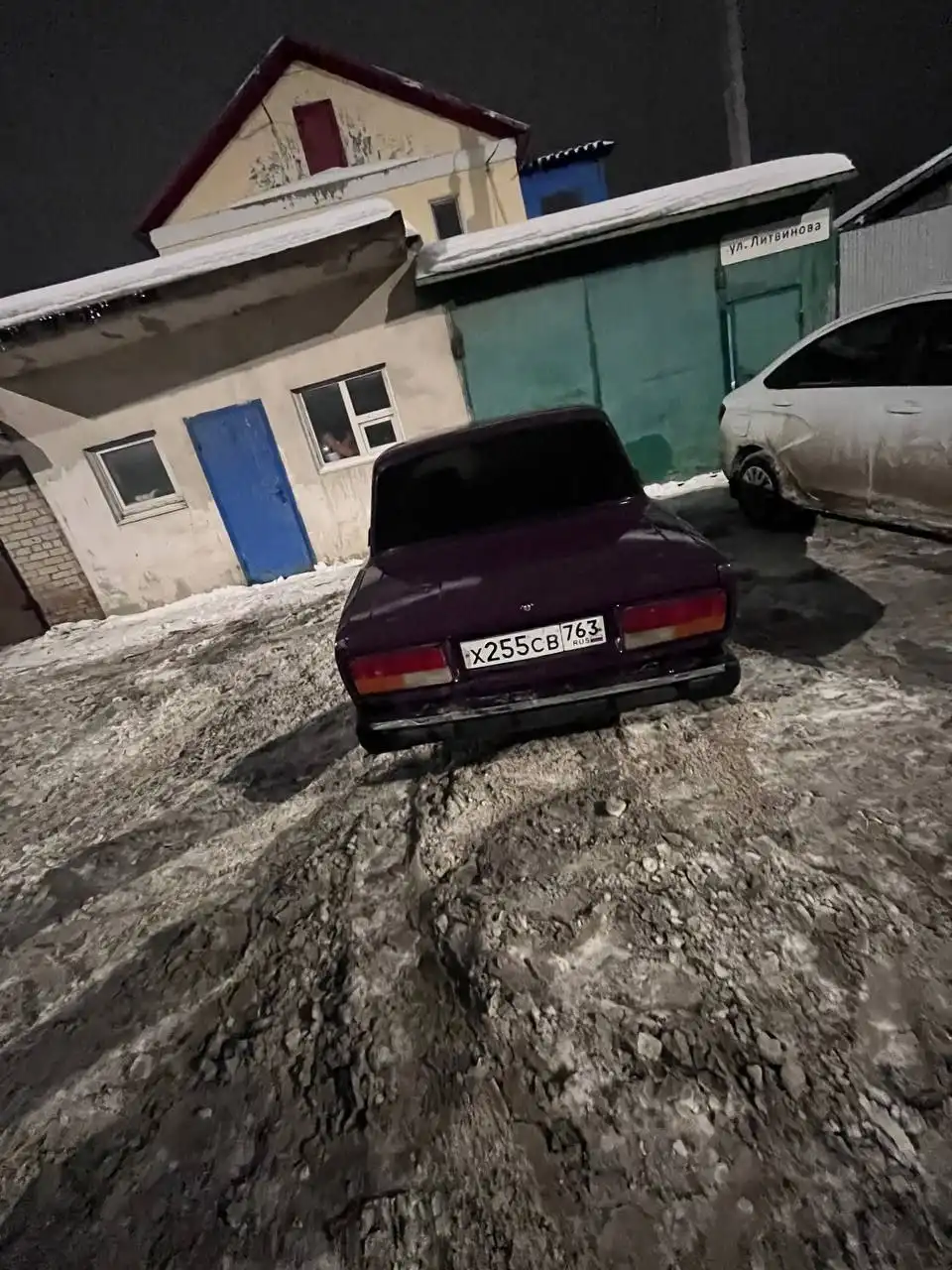 ВАЗ 2107 2003 года с пробегом 130000 км