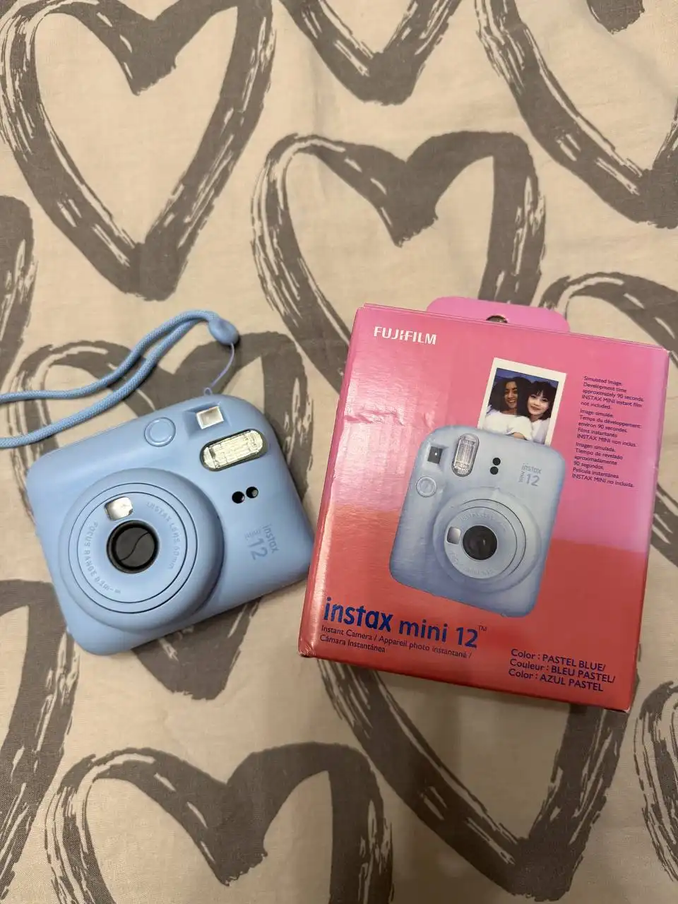 Фотоаппарат моментальной печати Instax MINI 12