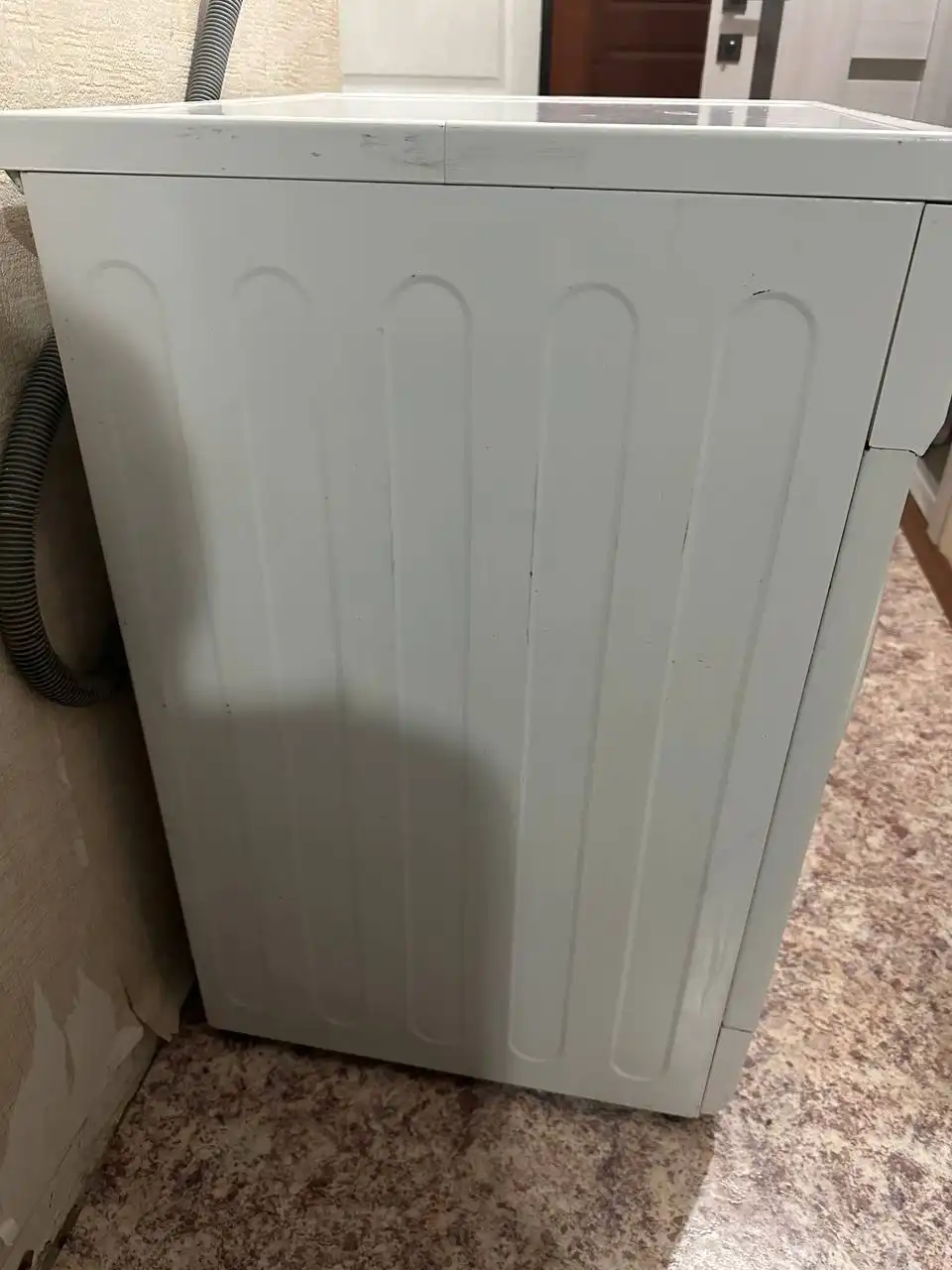 Продам стиральную машинку LG