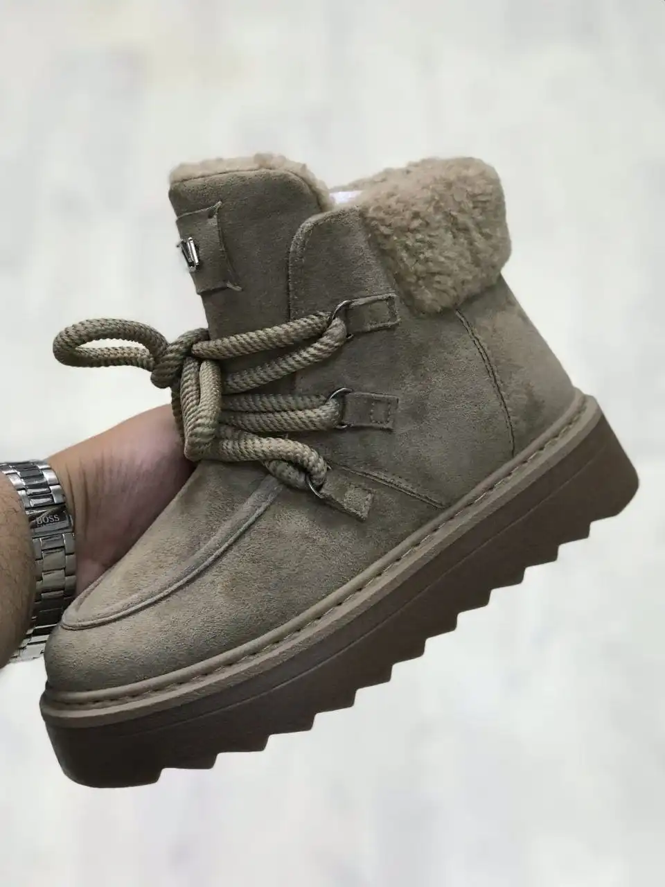 Новые зимние ботинки размер 40