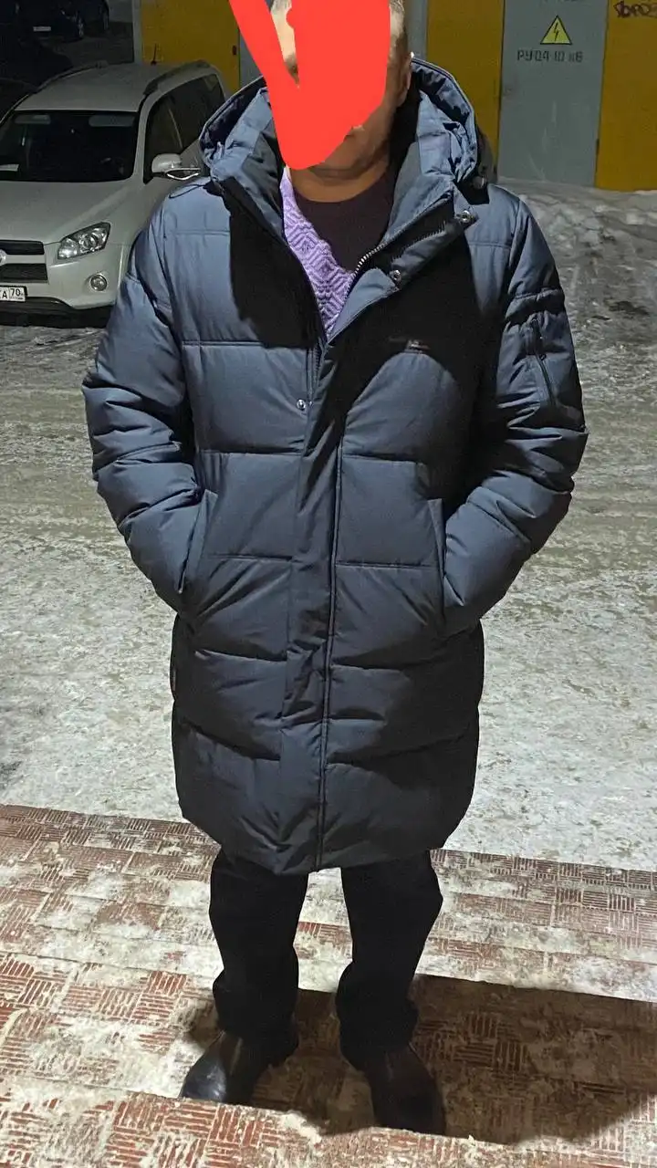 Продам зимний мужской пуховик