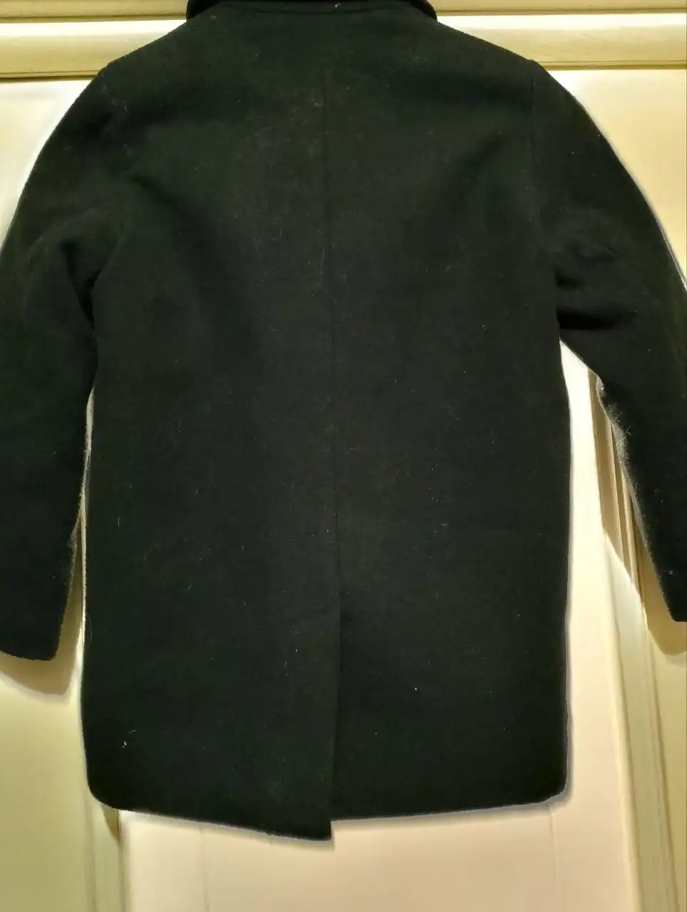 Детское пальто в отличном состоянии, размер 6-9 лет