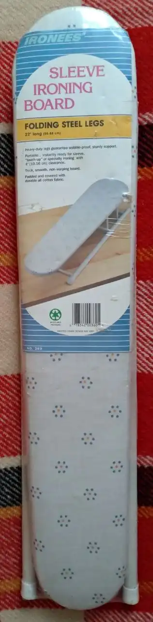 Автономная гладильная доска для рукавов