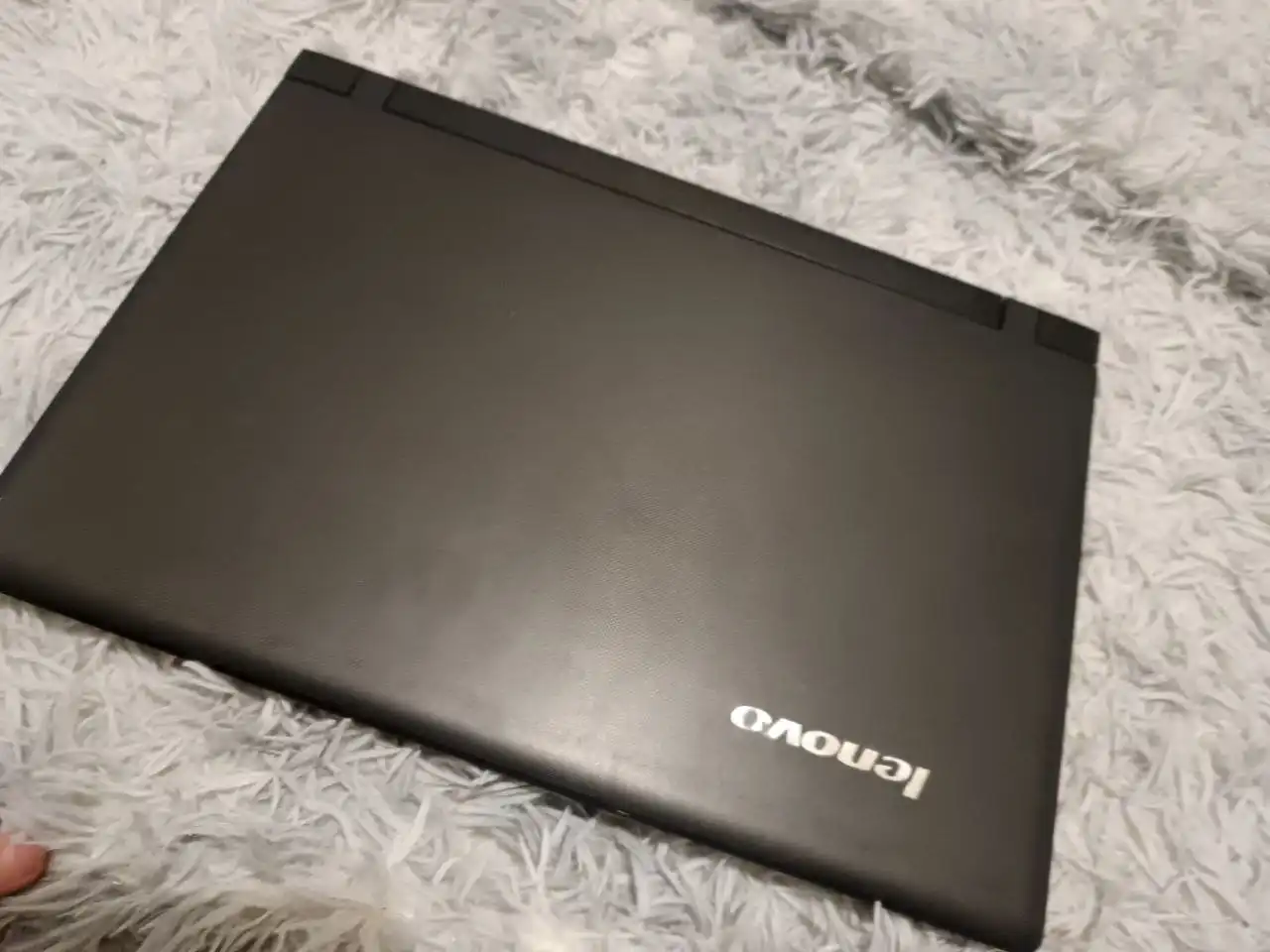 Продам ноутбук для учебы и работы