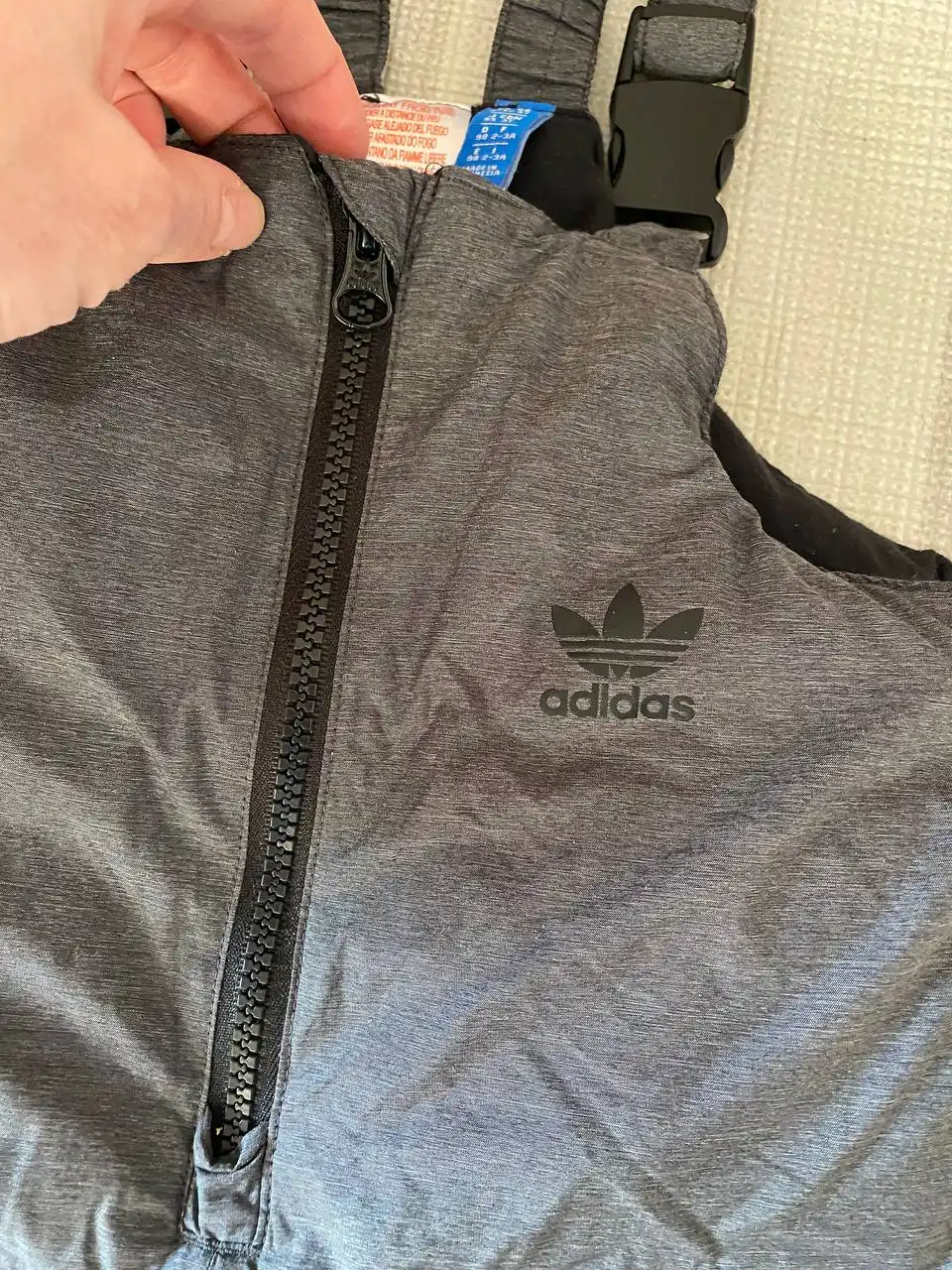 Полукомбинезон Adidas оригинал, пуховый, размер 98