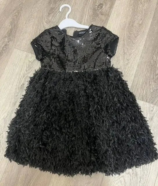 Платье нарядное для девочки 104 размер с подарком - частное объявление в Томск